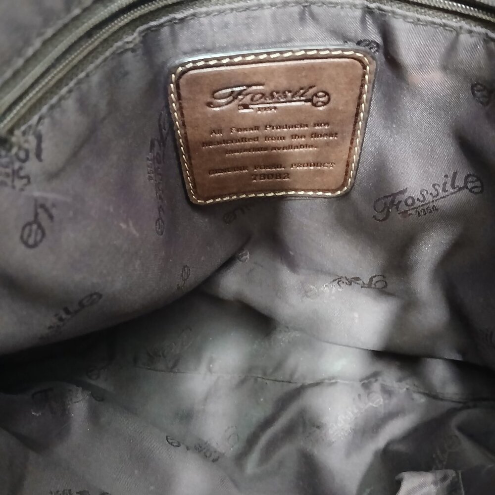 Fossil Lightweight Leather Hobo🤎 - Picture 8 of 9